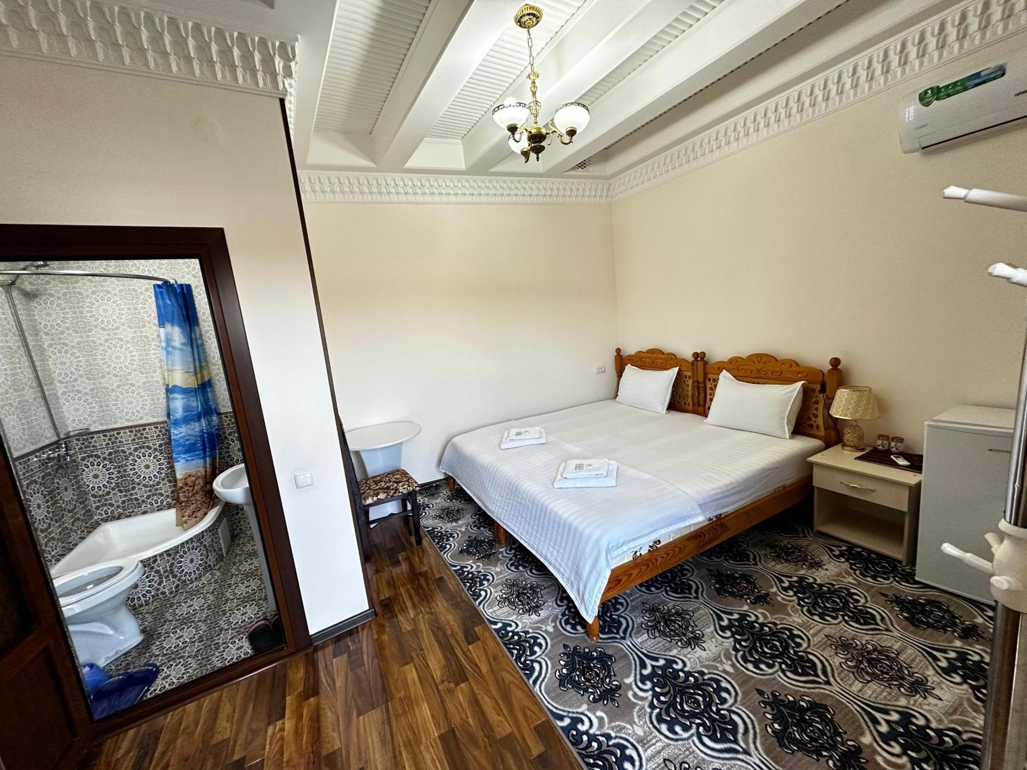 Hotel Mironshox Buxoro Luaran gambar