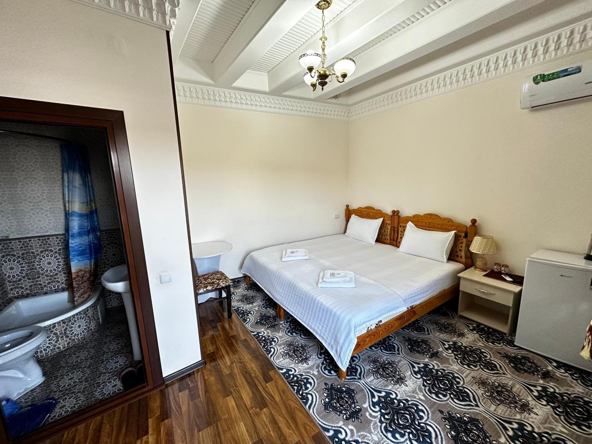 Hotel Mironshox Buxoro Luaran gambar